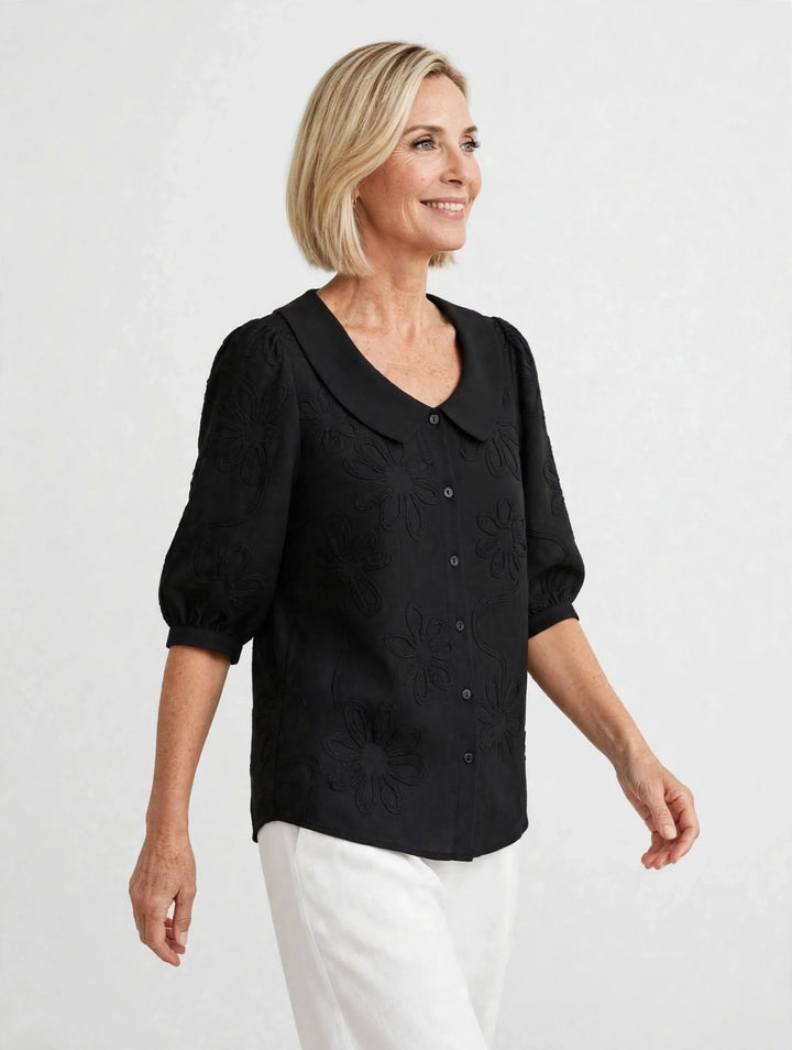 Mirella | Blouse with a floral design