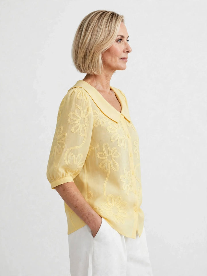 Mirella | Blouse with a floral design